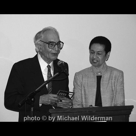 Dave Brubeck receives Congressional Award from Eleanor Holmes Norton-9-28-05